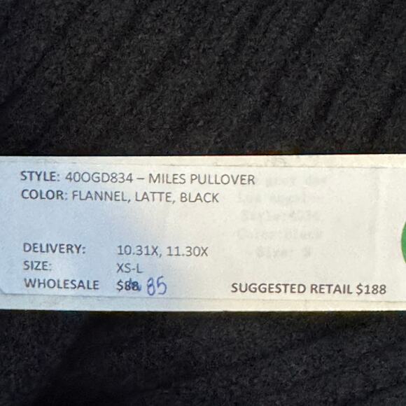 One Grey Day Miles Pullover Sweater Black Ribbed Distressed NWT Size Small - Picture 7 of 8